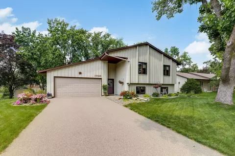10448 Zinran Ave S, Bloomington, MN 55438