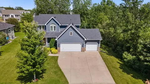 2009 Legacy Dr, Faribault, MN 55021 photo 3