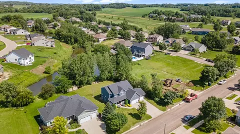 2009 Legacy Dr, Faribault, MN 55021 photo 41