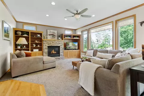 2009 Legacy Dr, Faribault, MN 55021 photo 8