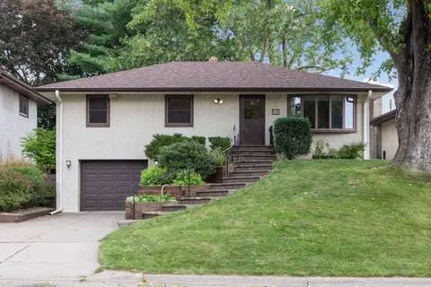120 17th Ave N, South Saint Paul, MN 55075