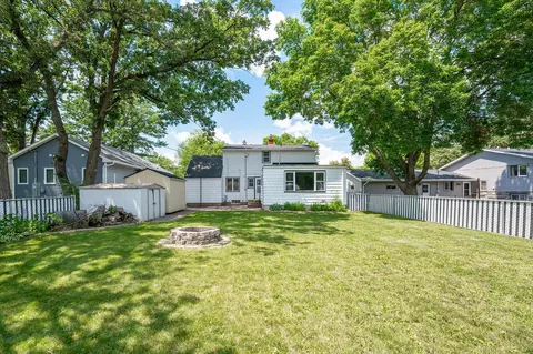 628 Riverside Dr NE, Saint Cloud, MN 56304 photo 41