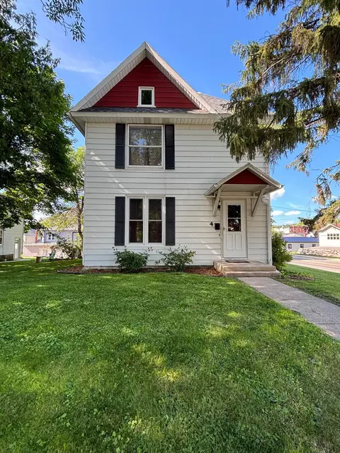 4 3rd Ave SW, Glenwood, MN 56334