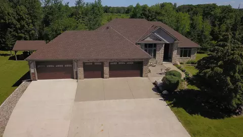 6530 115th Ave, Clear Lake, MN 55319