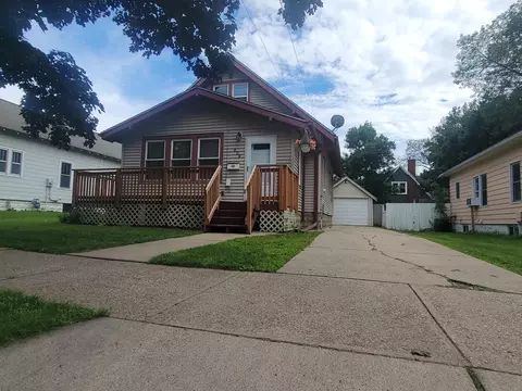 809 3rd Ave NW, Austin, MN 55912