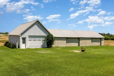 14237 Acorn Trl, Faribault, MN 55021 photo 6