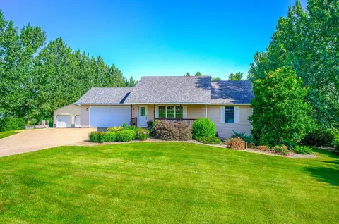 1608 86th Ave, Hammond, WI 54015
