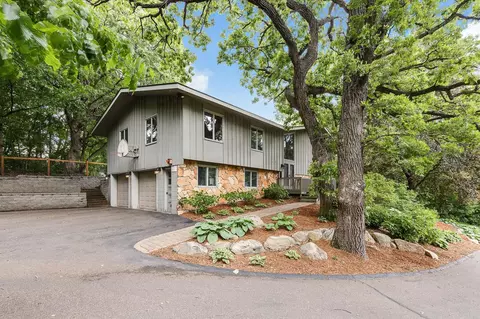 830 Fawn Rd NW, Elk River, MN 55330