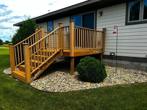 204 Wallenberg Dr, Ottertail, MN 56571