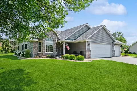 9266 Dunbar Knoll Cir N, Brooklyn Park, MN 55443