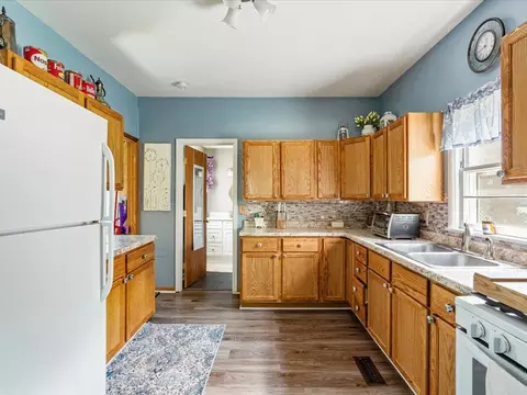1402 L St NE, Brainerd, MN 56401 photo 10