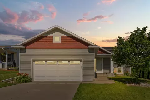 863 19th St, Zumbrota, MN 55992