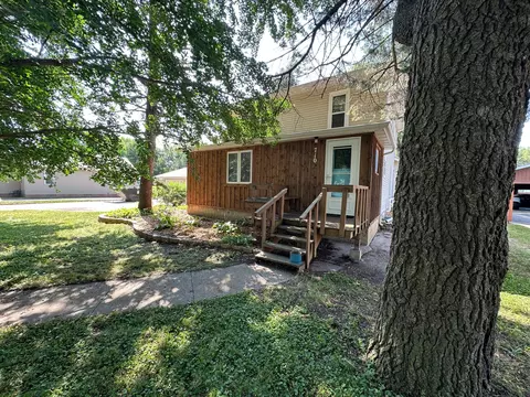 710 9th Ave, Worthington, MN 56187