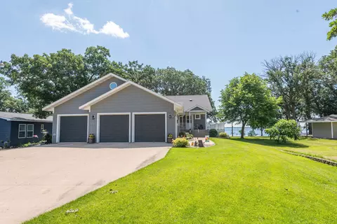 44816 Plentywood Rd, Perham, MN 56573