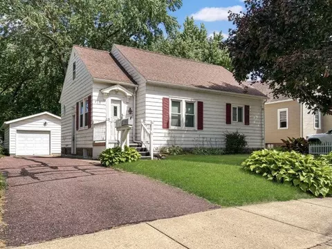918 N North Ave, Fairmont, MN 56031