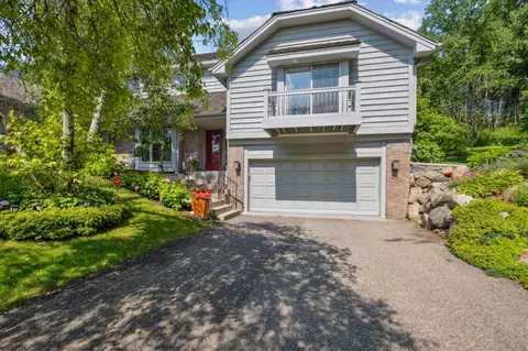 7737 Tanglewood Ct, Edina, MN 55439