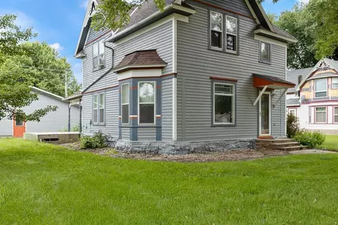 104 S Park St, Hendricks, MN 56136 photo 4