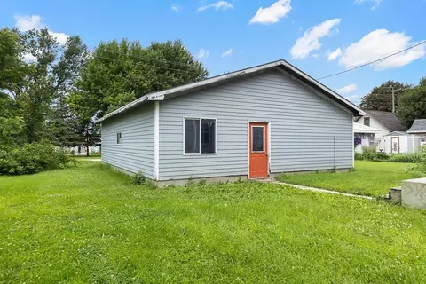 104 S Park St, Hendricks, MN 56136 photo 8