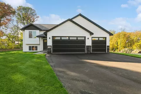 2135 120th St NE, Blaine, MN 55449