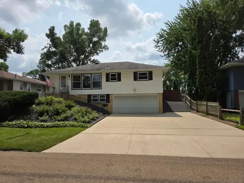 2108 23rd St NW, Rochester, MN 55901