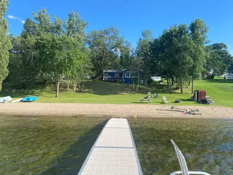 21025 Southdale Dr, Fergus Falls, MN 56537