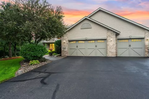 6201 S Glen Trl, Lino Lakes, MN 55014