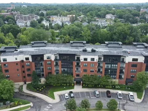 101 Saint Olaf Ave #403, Northfield, MN 55057
