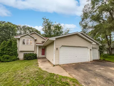 9252 Ryan Pl, Lexington, MN 55014