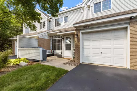 538 Lovell Ave #6, Roseville, MN 55113