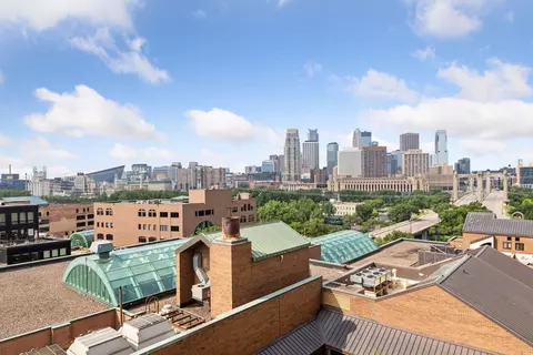 20 2nd St NE #P901, Minneapolis, MN 55413
