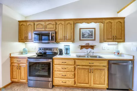 404 12th St SE, Barnesville, MN 56514 photo 24
