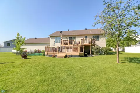 404 12th St SE, Barnesville, MN 56514 photo 3