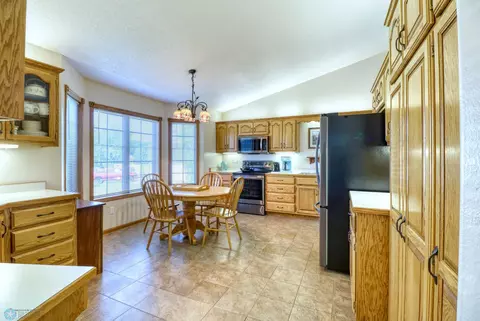 404 12th St SE, Barnesville, MN 56514 photo 21