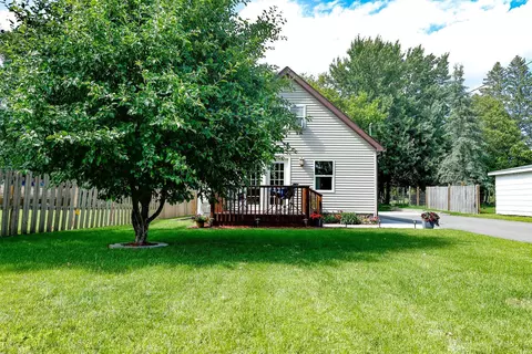 220 Nowell St W, New York Mills, MN 56567