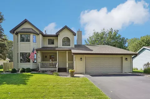 836 Windrow Dr, Little Canada, MN 55109