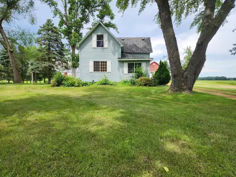 7700 490th St, Rush City, MN 55069