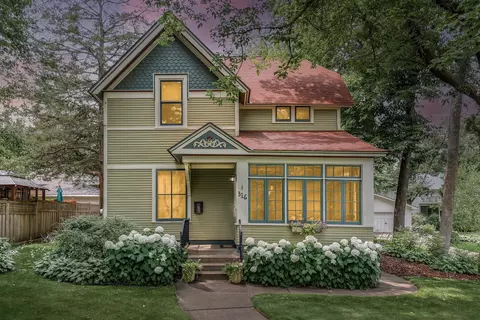 316 Holcombe St S, Stillwater, MN 55082