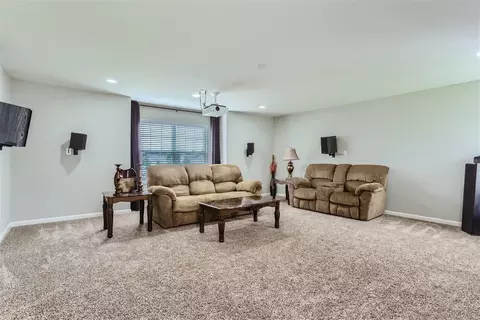 15142 Ely Ave, Apple Valley, MN 55124 photo 42