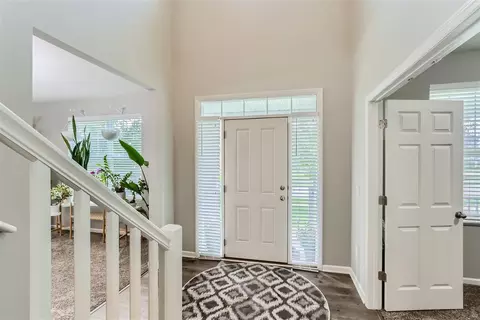 15142 Ely Ave, Apple Valley, MN 55124 photo 3