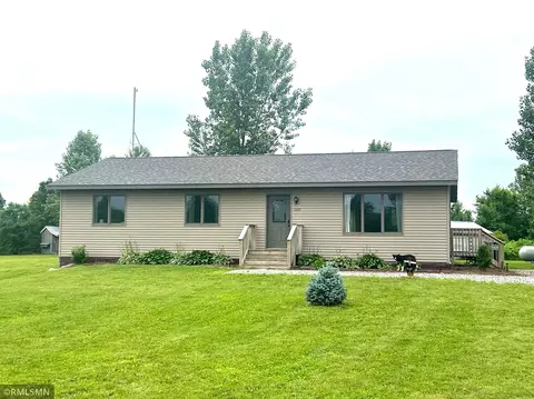 1177 Orth Dr SW, Cokato, MN 55321