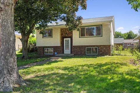 1650 Birmingham St, Saint Paul, MN 55106