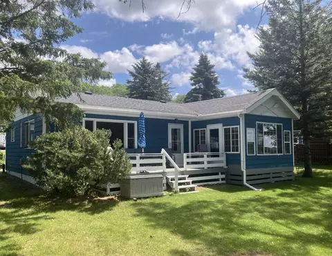 21677 Hillside Beach Rd, Fergus Falls, MN 56537