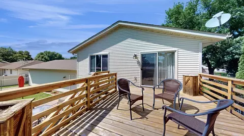 348 Crestview Cir, Jordan, MN 55352 photo 25
