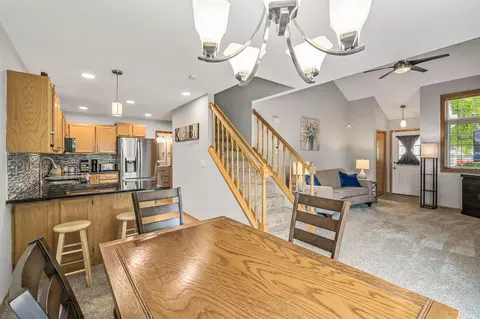 4064 Durham Ct #97, Eagan, MN 55122 photo 9