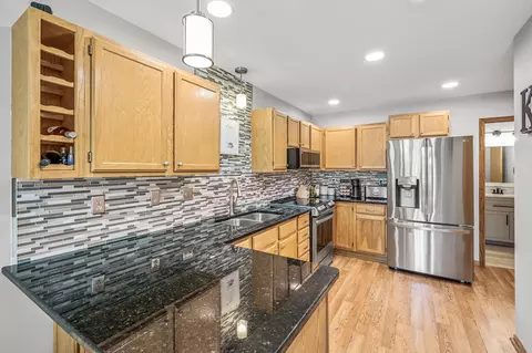 4064 Durham Ct #97, Eagan, MN 55122 photo 12