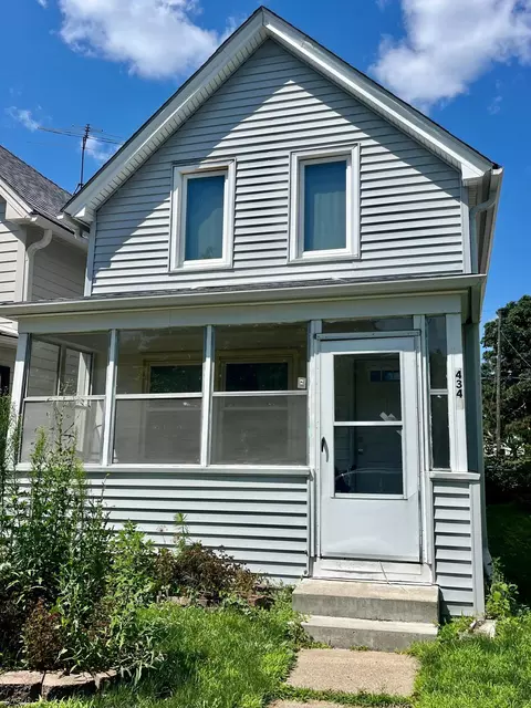 434 Madison St NE, Minneapolis, MN 55413