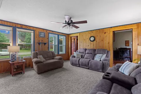 609 Elm Ave E, Waseca, MN 56093 photo 11
