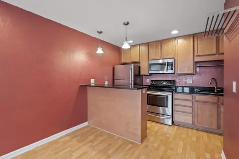 1800 Lasalle Ave #202, Minneapolis, MN 55403