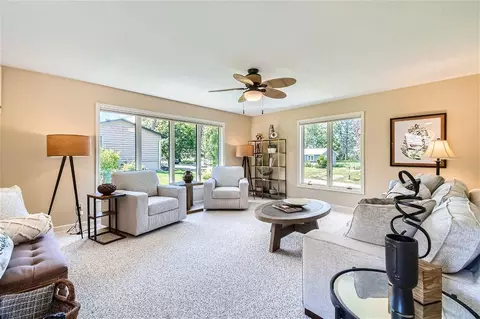 5630 Omar Ave N, Oak Park Heights, MN 55082