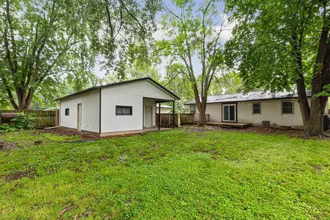 381 Skillman Ave E, Maplewood, MN 55117 photo 6